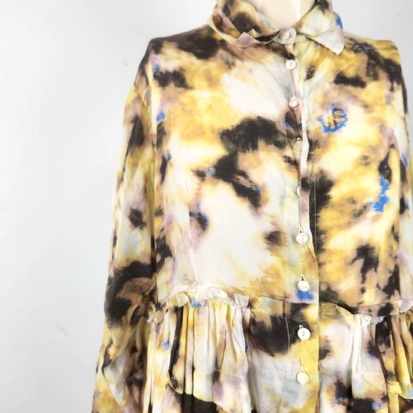 Krista Larson | Wearable Art | Button Up - Picture 3 of 16